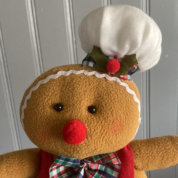 NWT- 24” Absolutely Precious- Holiday Baker Gingerbread Decoration w/Hat & Apron - Picture 3 of 16